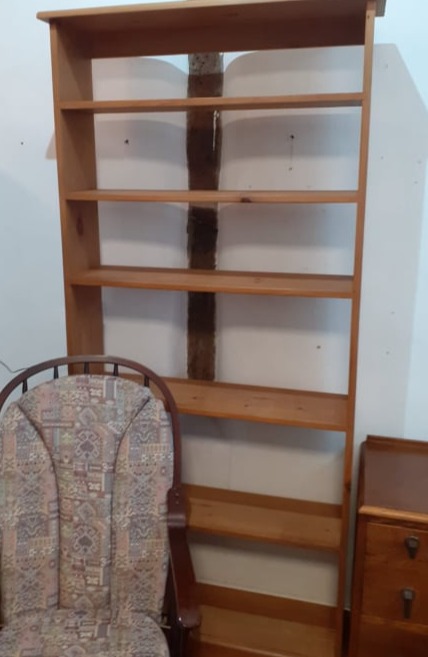 Honey B Auction House Knighton Powys SHELVING UNIT
